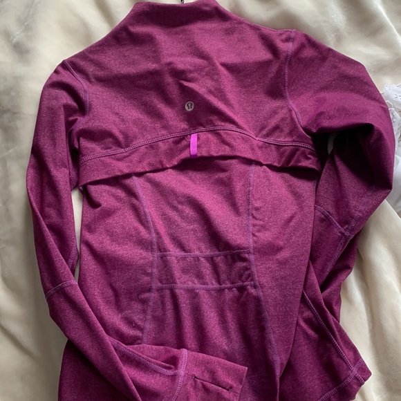 BEAUTIFUL LULULEMON DEFINE JACKET - Picture 2 of 2